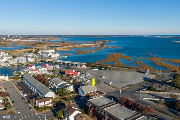 $324,900 | 14211 Dukes Avenue, Unit 203, Ocean City, MD 21842