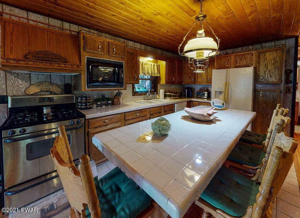 61 Deerfield Road Lake Ariel, PA 18436 - Photo 11 of 75