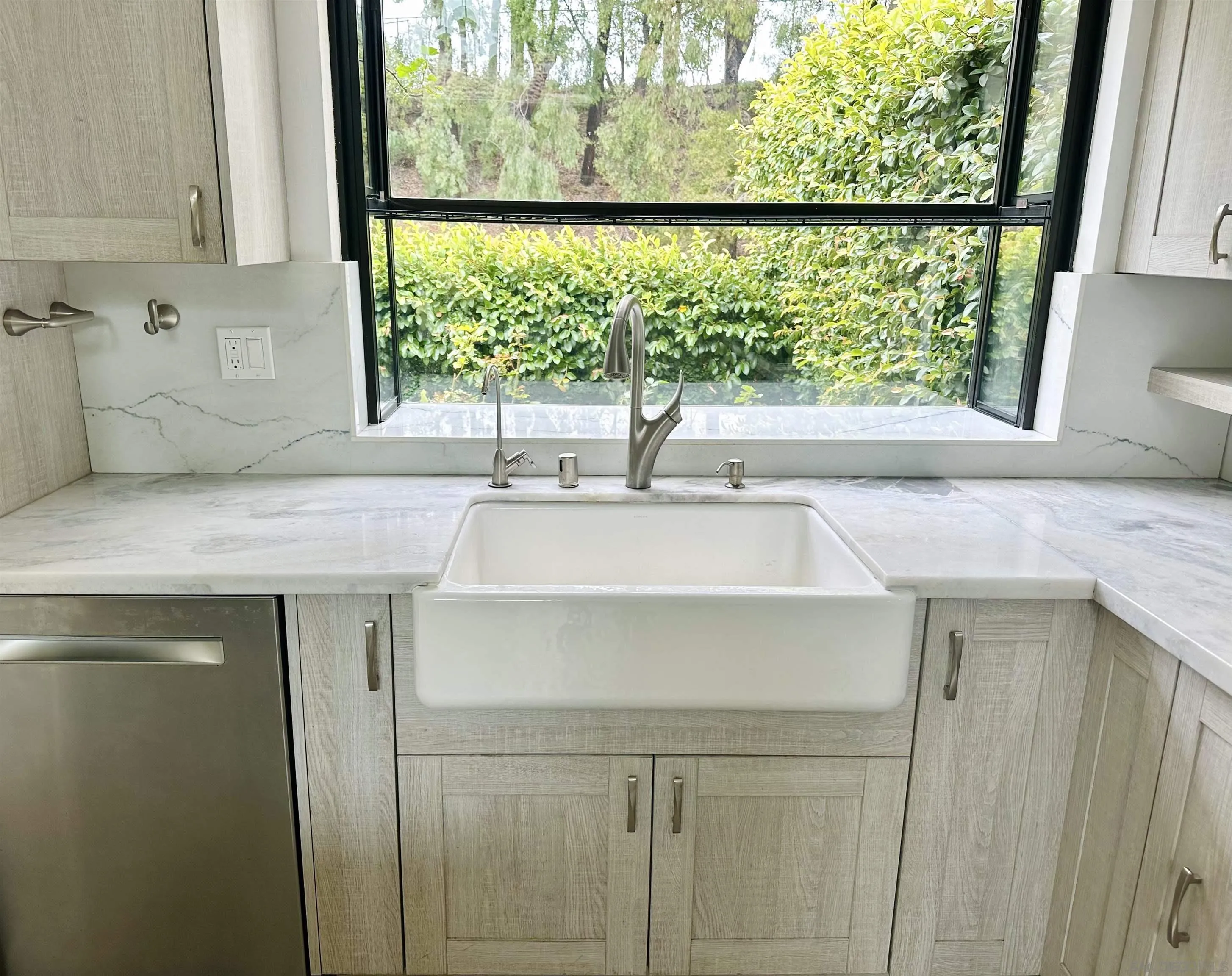 2310 Via Munera La Jolla, CA 92037 - Photo 12 of 50 a sink with a window