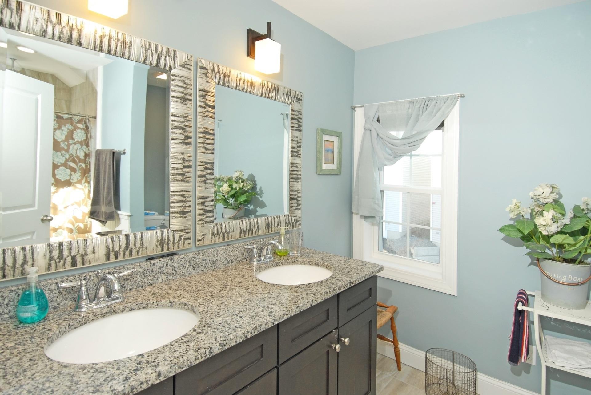 45 Post Road, Unit S1 Wells, ME 04090 - Photo 15 of 28 Master Bath