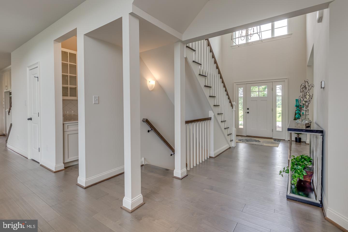2 Pondview Court Monroeville, NJ 08343 - Photo 11 of 18 Foyer - Image not of actual home