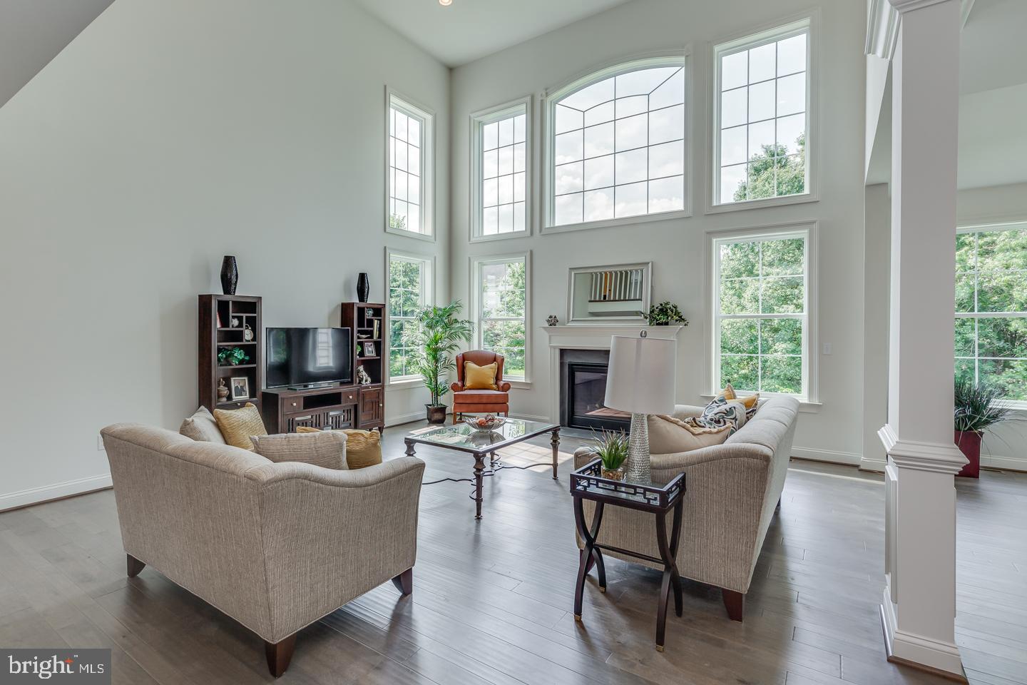 2 Pondview Court Monroeville, NJ 08343 - Photo 8 of 18 Family Room - Image not of actual home