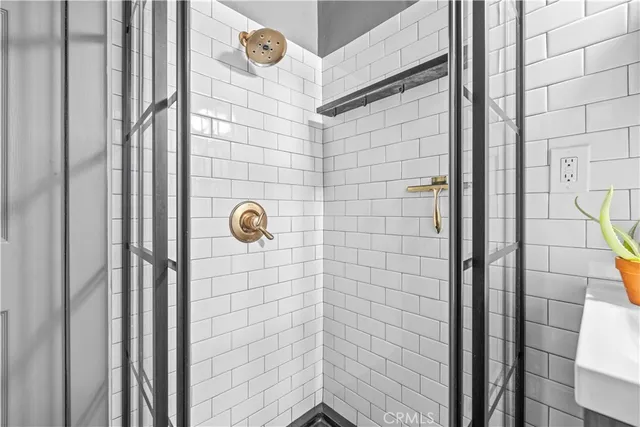 $675,000 | 5657 Glenfinnan Avenue, Azusa, CA 91702