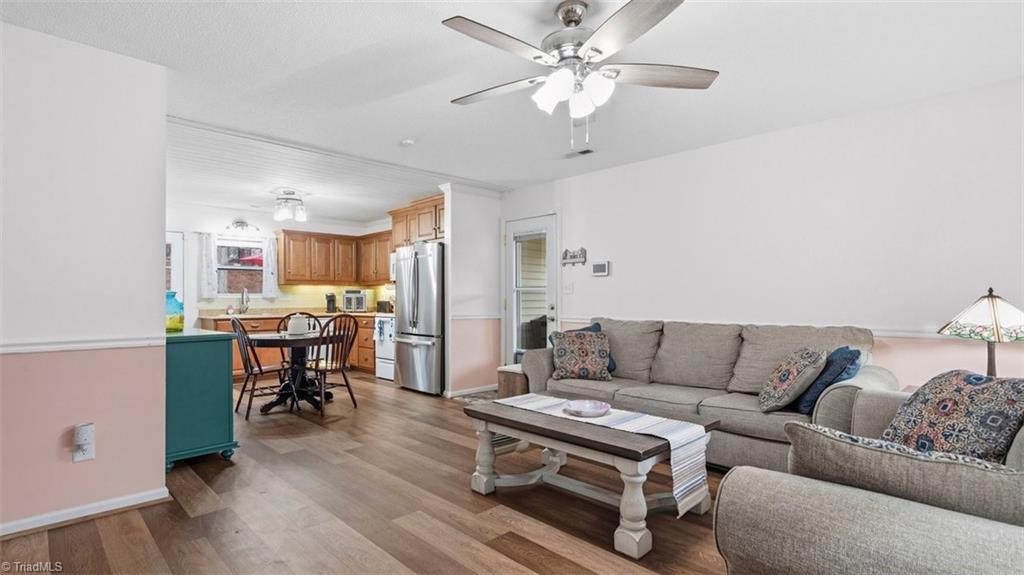 926 Meadowbrook Road Asheboro, NC 27203 - Photo 11 of 27