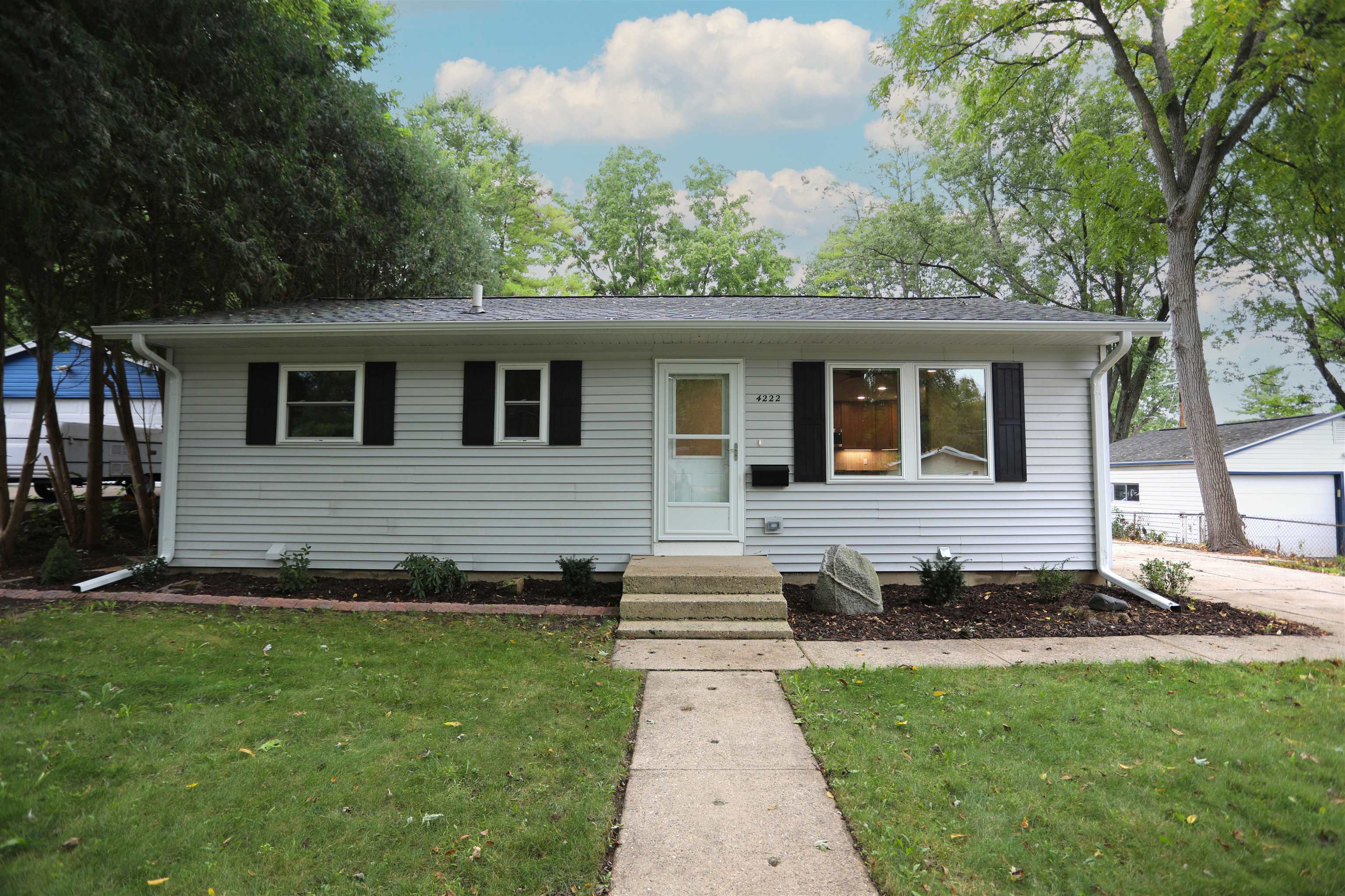 4222 School Madison, WI 53704 - Photo 2 of 31 Gallery Image 2