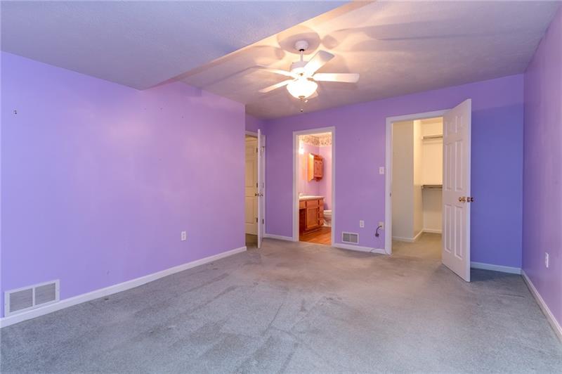 1269 Riverside Drive, Unit C Beaver, PA 15009 - Photo 12 of 20 Walk in closet and full bath.....