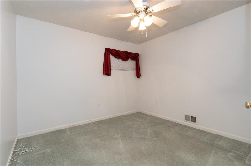 1269 Riverside Drive, Unit C Beaver, PA 15009 - Photo 15 of 20 Second bedroom.....