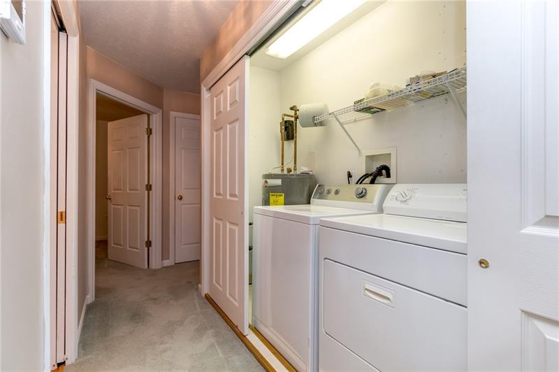 1269 Riverside Drive, Unit C Beaver, PA 15009 - Photo 17 of 20 Laundry, washer and dryer stay with the home.