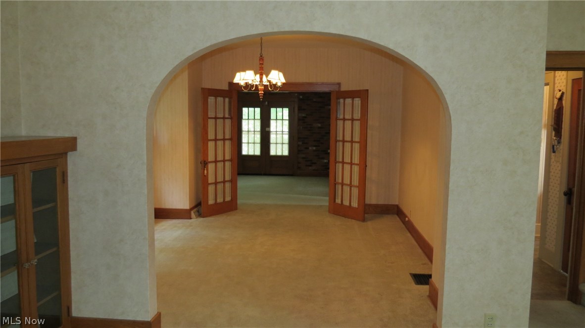 1125 Cambridge Road Coshocton, OH 43812 - Photo 9 of 26 Gallery Image 9