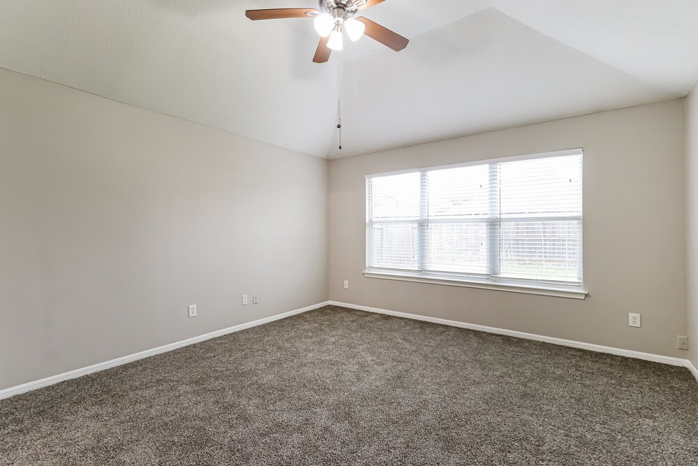 4918 Bryant Ridge Road Houston, TX 77053 - Photo 9 of 16