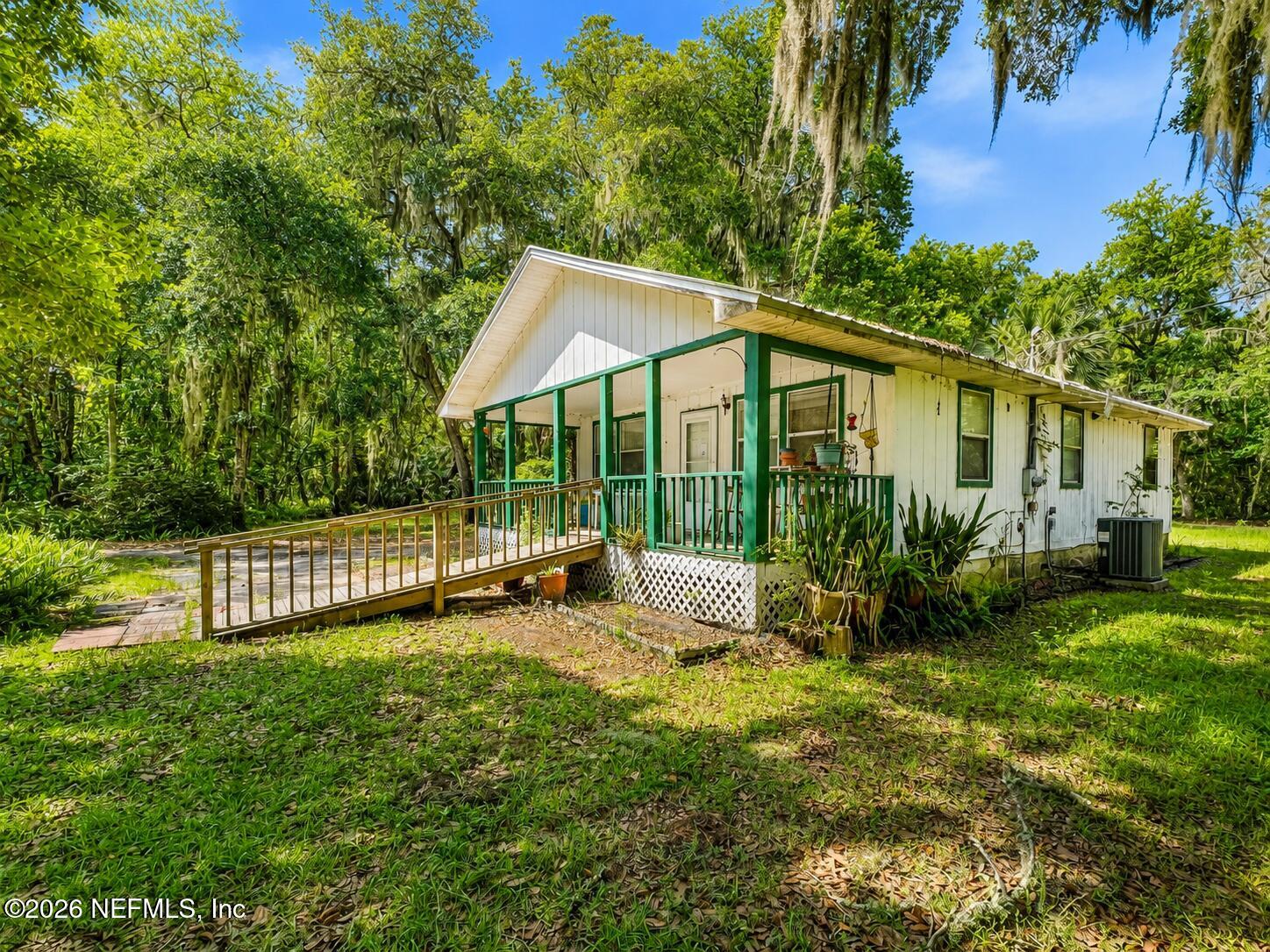 191 Jim Bryant Road East Palatka, FL 32131 - Photo 3 of 39 ChatGPT Image Jun 1, 2026, 01_01_32 PM