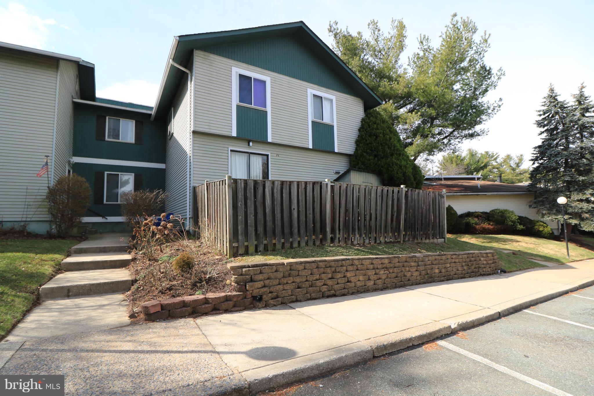86 Anna Court Gaithersburg, MD 20877 - Photo 1 of 30 Exterior (Front)
