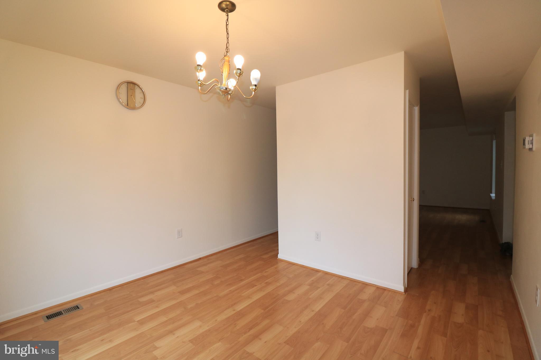 86 Anna Court Gaithersburg, MD 20877 - Photo 27 of 30 Dining Room