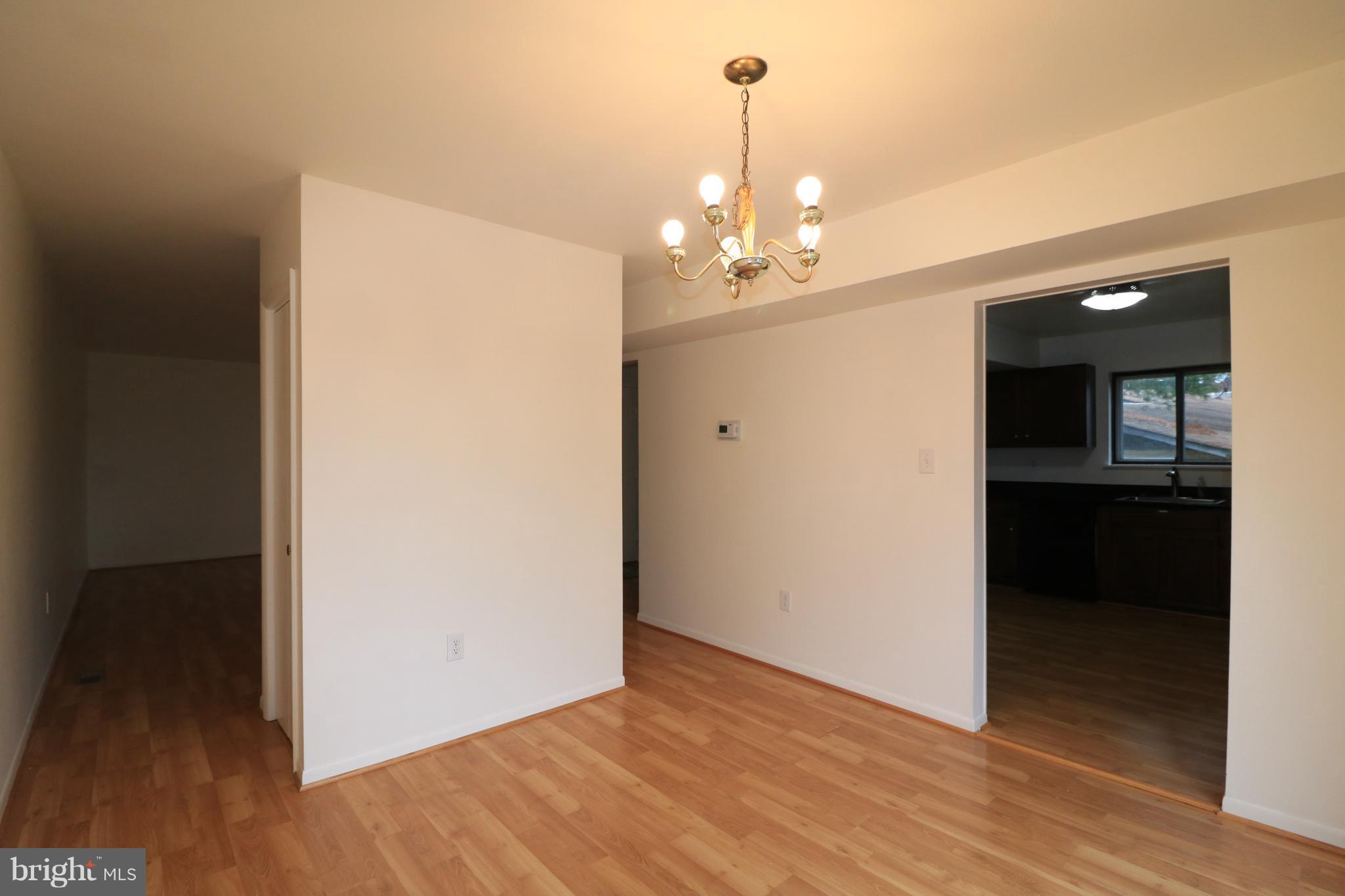 86 Anna Court Gaithersburg, MD 20877 - Photo 9 of 30 Dining Room
