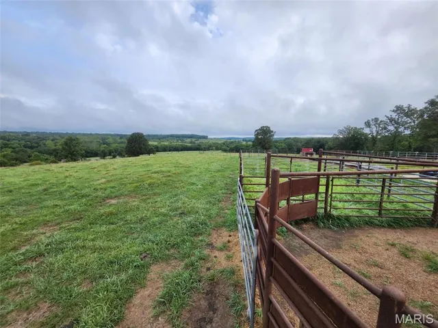 $939,000 | 9551 M- Highway, Mountain Grove, MO 65711