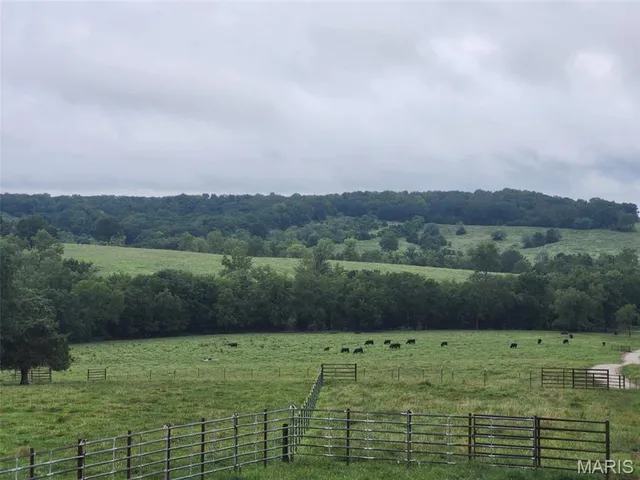 $939,000 | 9551 M- Highway, Mountain Grove, MO 65711