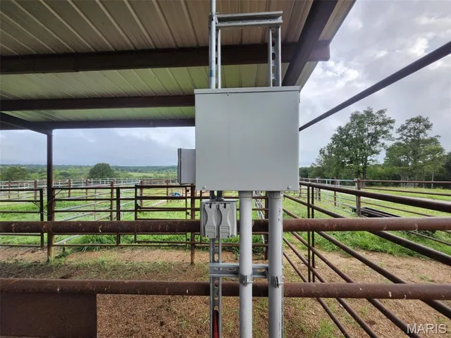 $939,000 | 9551 M- Highway, Mountain Grove, MO 65711