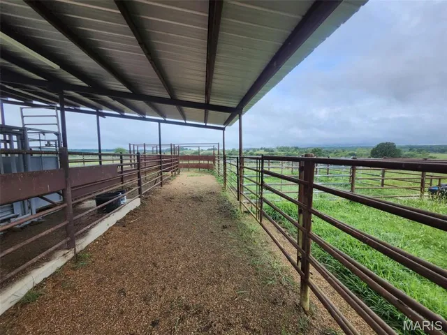 $939,000 | 9551 M- Highway, Mountain Grove, MO 65711