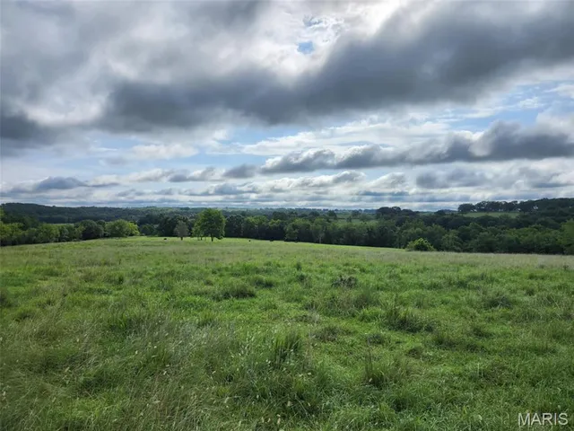 $939,000 | 9551 M- Highway, Mountain Grove, MO 65711