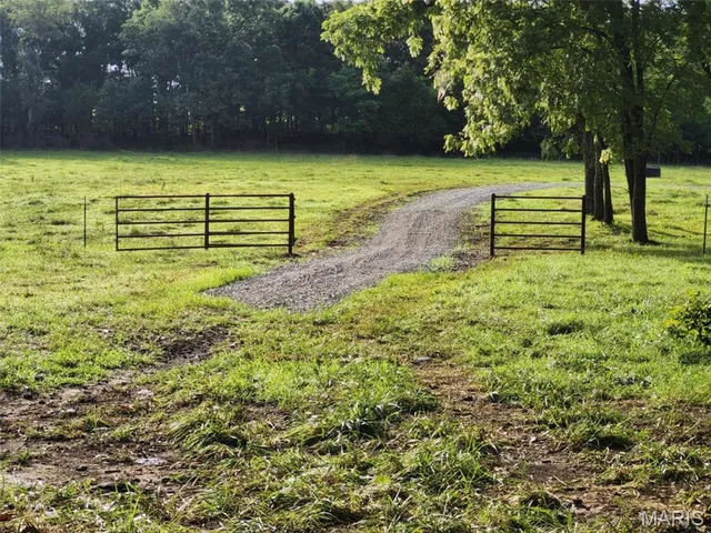 $939,000 | 9551 M- Highway, Mountain Grove, MO 65711