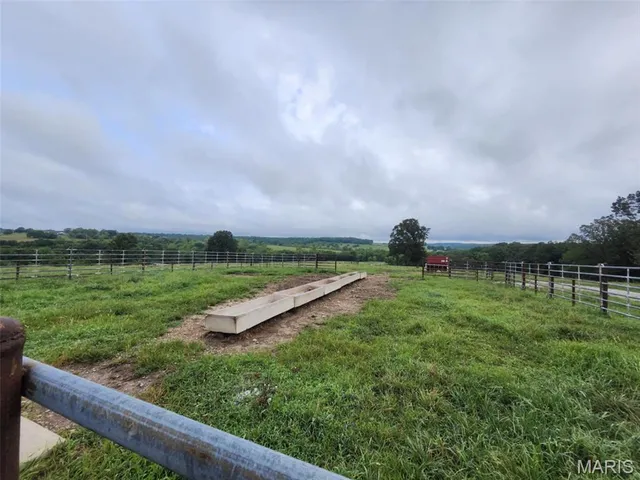 $939,000 | 9551 M- Highway, Mountain Grove, MO 65711