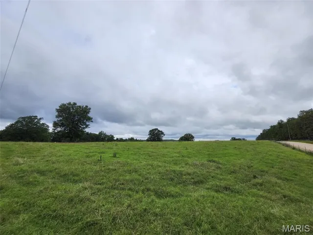 $939,000 | 9551 M- Highway, Mountain Grove, MO 65711