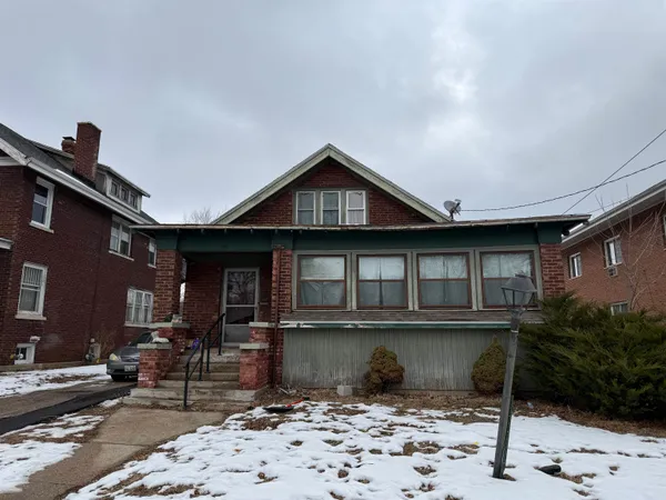 $115,000 | 359 West Grand Avenue, Beloit, WI 53511