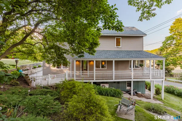 $675,000 | 441 Water Street, Guilford, CT 06437