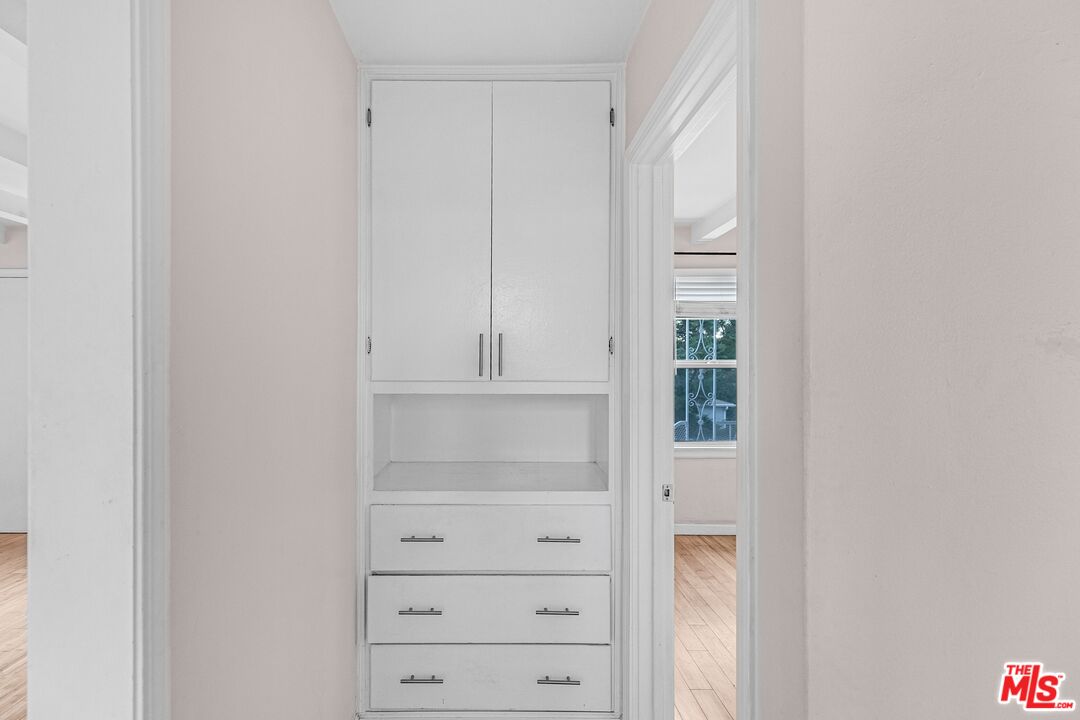 3996 Berryman Avenue Los Angeles, CA 90066 - Photo 11 of 17 a view of walk in closet with empty racks