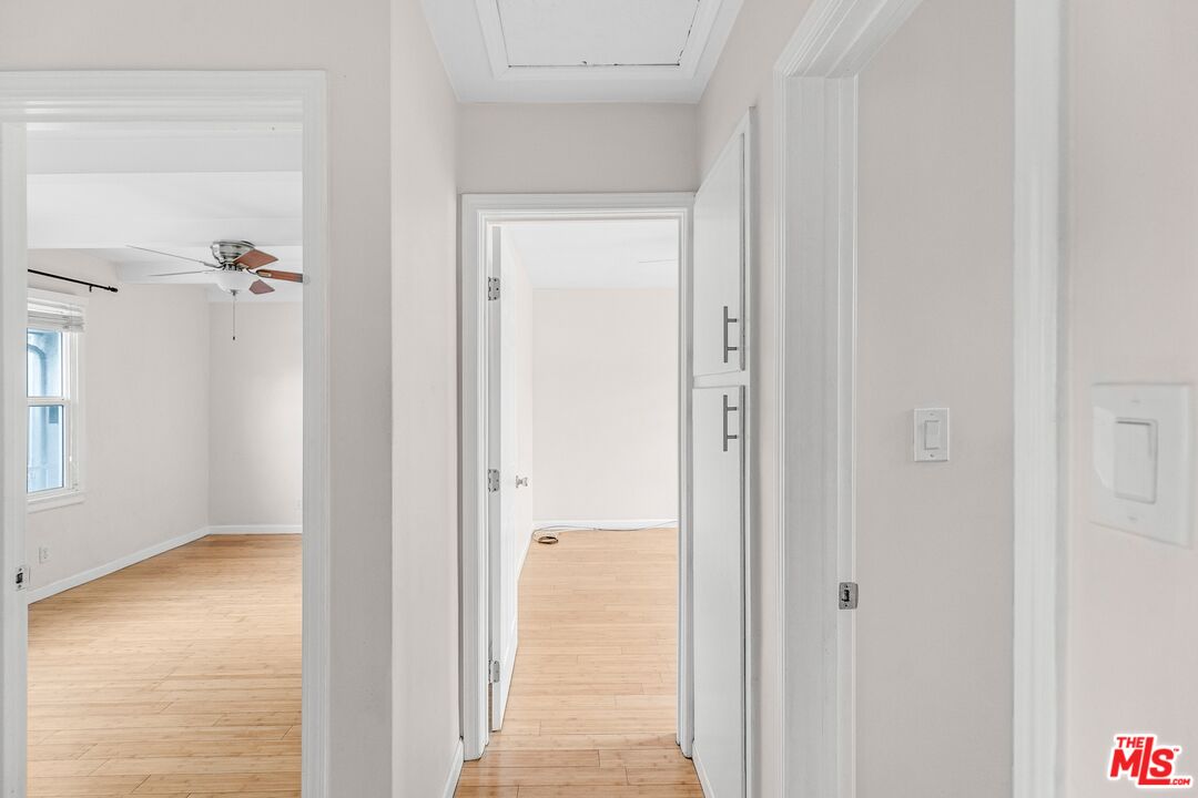 3996 Berryman Avenue Los Angeles, CA 90066 - Photo 7 of 17 a view of a bathroom from a hallway