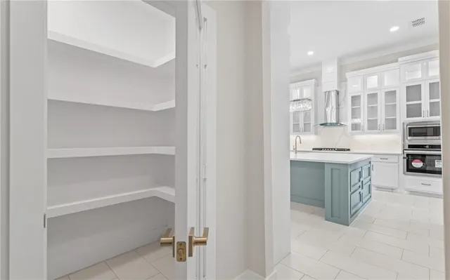 $799,000 | 714 Papa Mori Drive, Corpus Christi, TX 78414