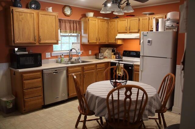 116 Hunter Ridge Drive Lawrenceburg, KY 40342 - Photo 8 of 24 IMG_1680