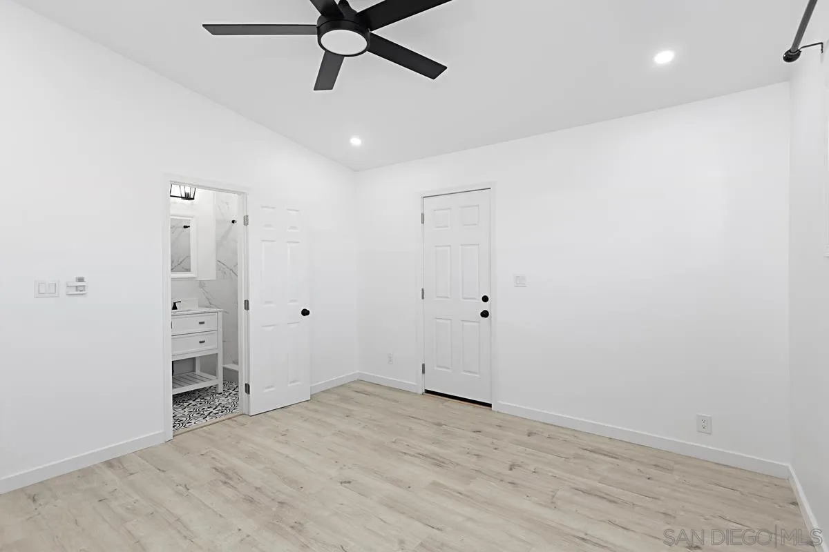3031 Murray Ridge Road San Diego, CA 92123 - Photo 12 of 15