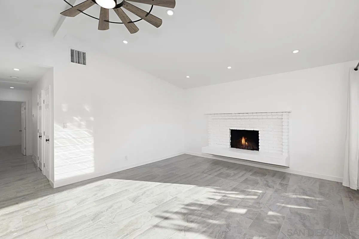 3031 Murray Ridge Road San Diego, CA 92123 - Photo 9 of 15