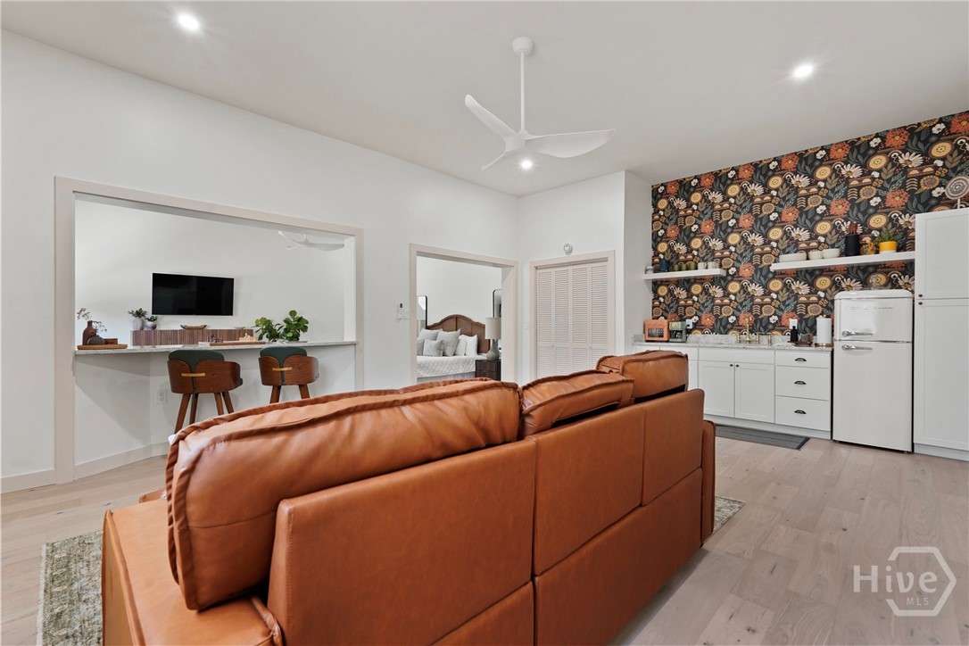 1112 Walthour Road Savannah, GA 31410 - Photo 13 of 18