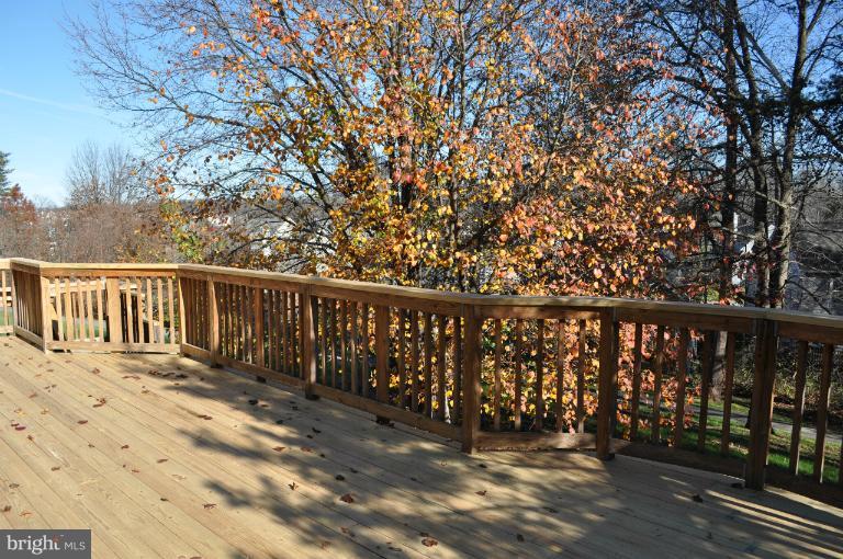 14211 Summit Lane Laurel, MD 20708 - Photo 15 of 26 Exterior (General)