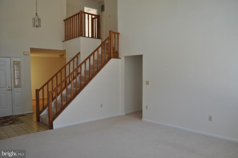 14211 Summit Lane Laurel, MD 20708 - Photo 10 of 26 Family Room