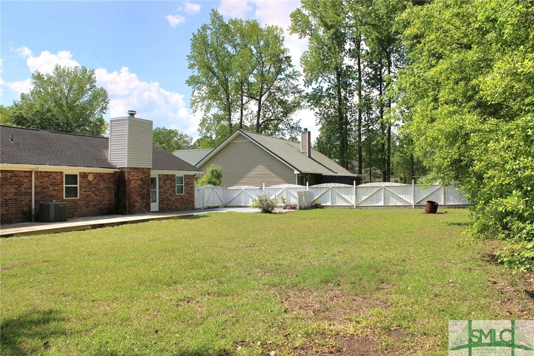 61 Cameron Court West Pembroke, GA 31321 - Photo 4 of 45