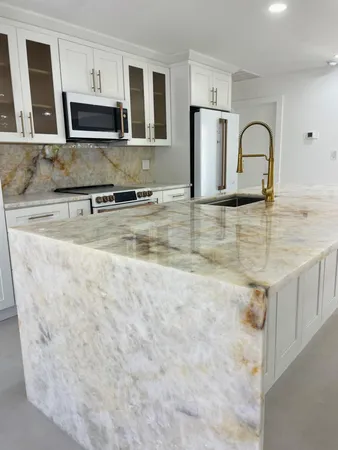 $1,450,000 | 359 Country Club Drive, Tequesta, FL 33469