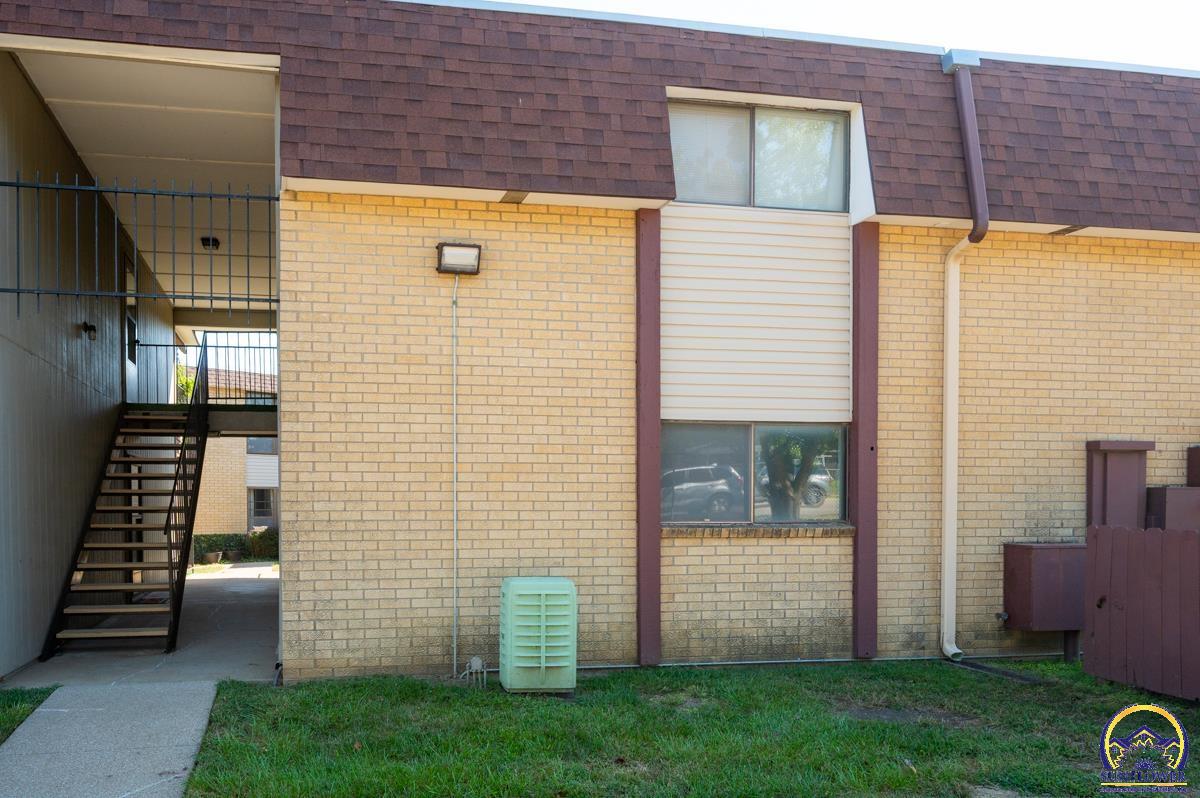 2914 Southwest Lydia Avenue Topeka, KS 66614 - Photo 1 of 1