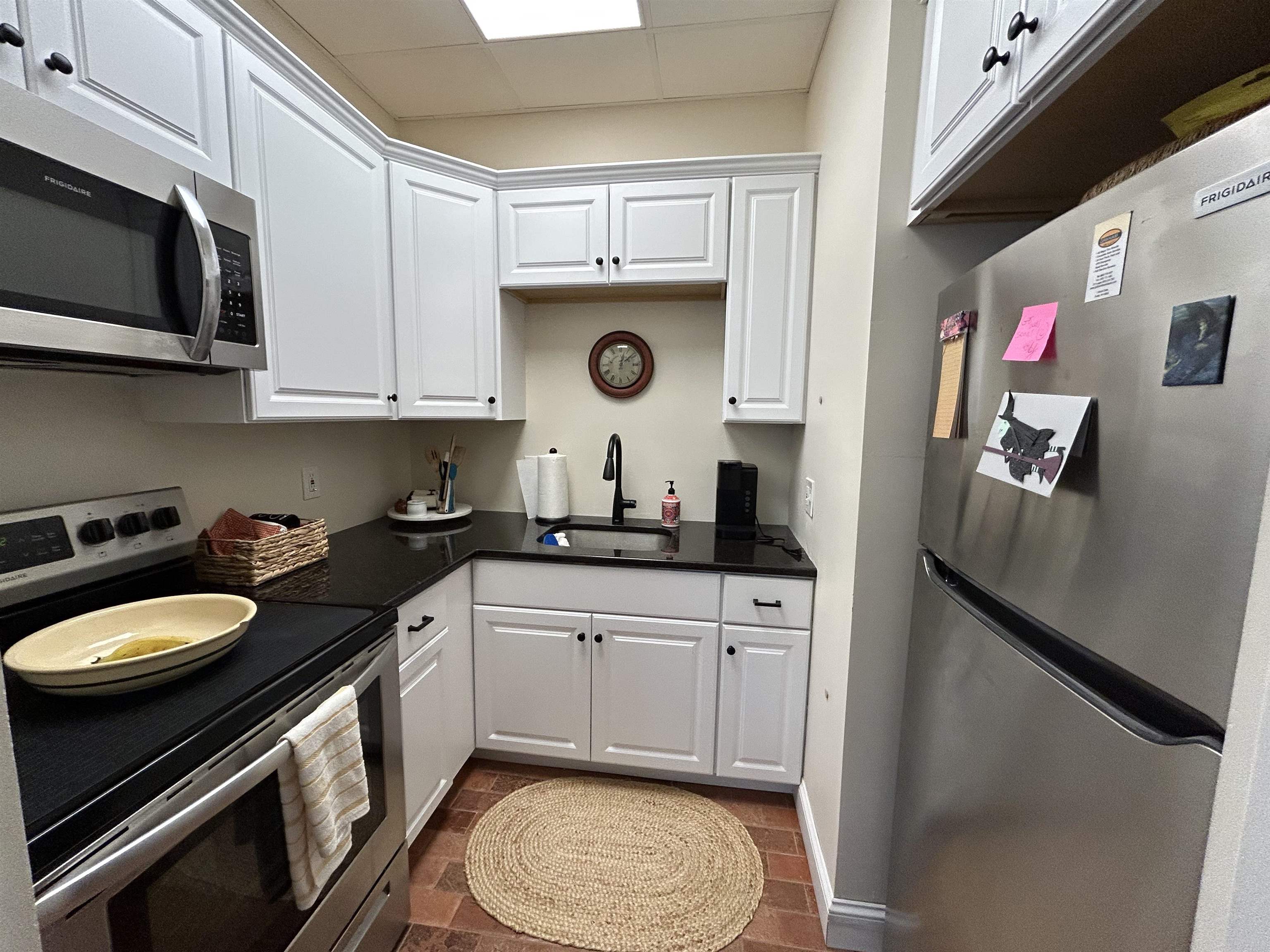 163 Water Street, Unit B2 Exeter, NH 03833 - Photo 5 of 20