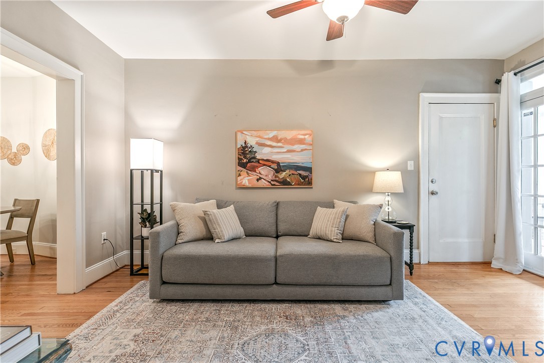 601 Roseneath Road, Unit U1 Richmond, VA 23221 - Photo 6 of 36 Living area featuring hardwood-finish flooring, ne