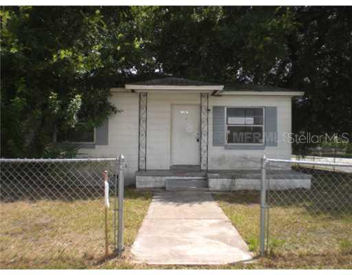1416 34th Street Orlando, FL 32839 - Photo 1 of 1 a view of backyard with cabin