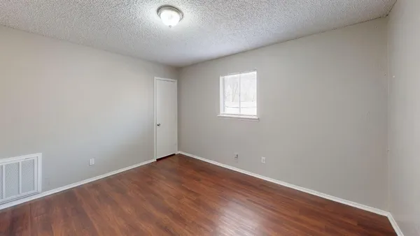 $1,350 | 724 Prairie Creek Drive, Princeton, TX 75407