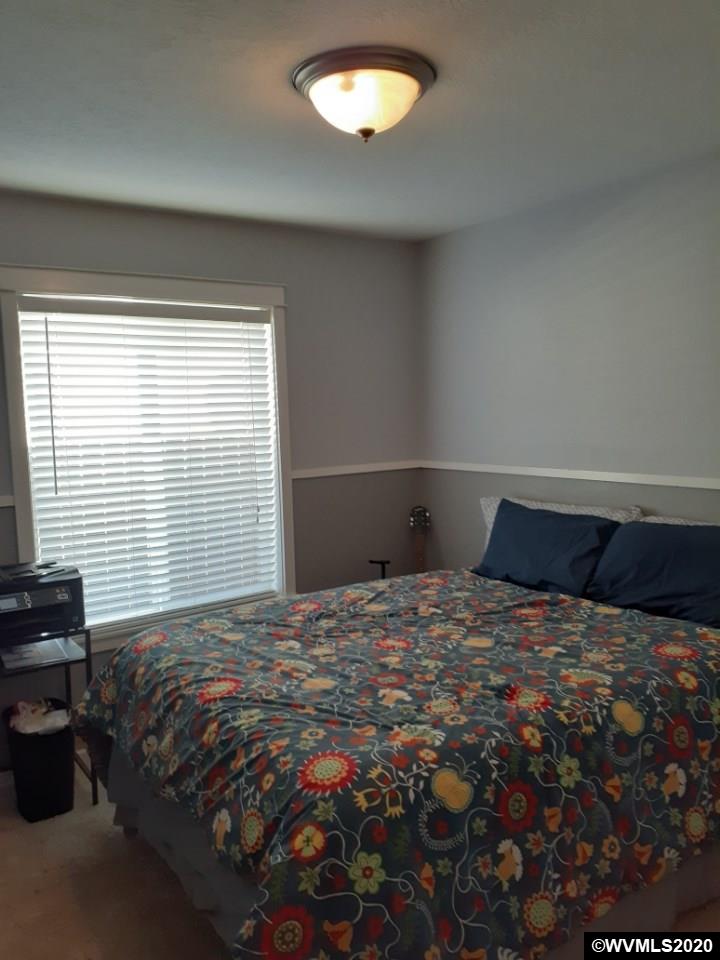 1225 Filbert Street Jefferson, OR 97352 - Photo 24 of 35 Gallery Image 24