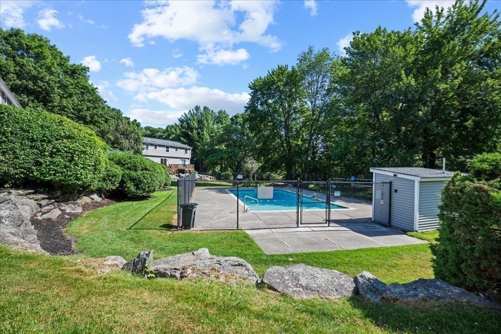 270 Sunderland Road, Unit 65 Worcester, MA 01604 - Photo 31 of 38