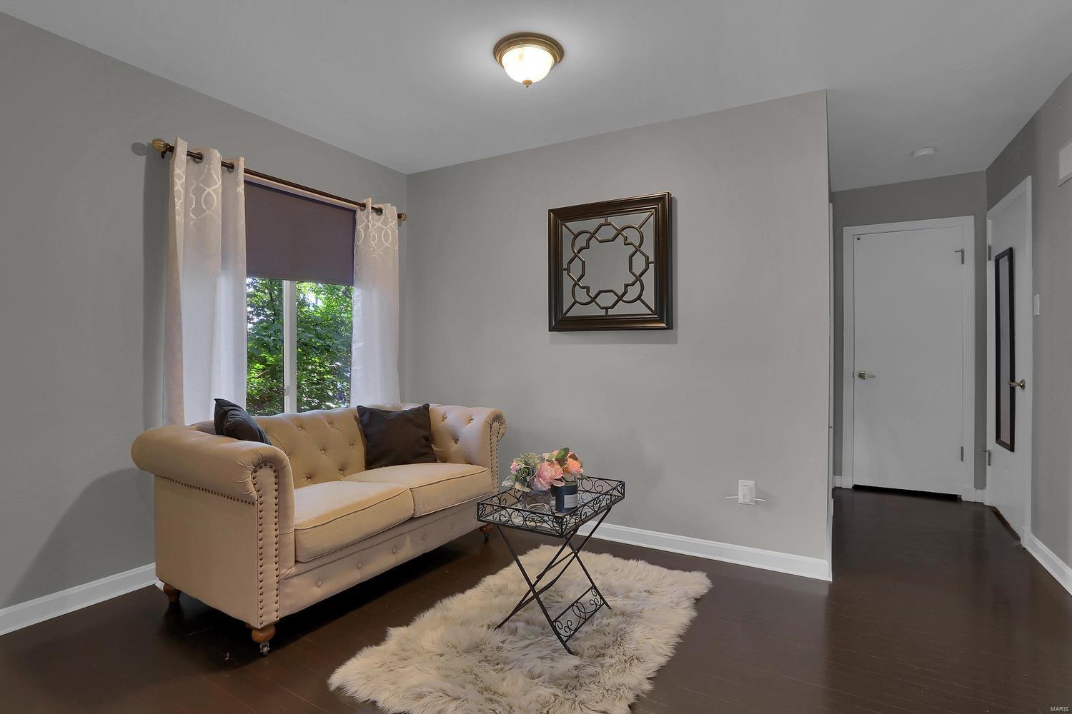 12114 Ladue Road St. Louis, MO 63141 - Photo 15 of 37 Gallery Image 15