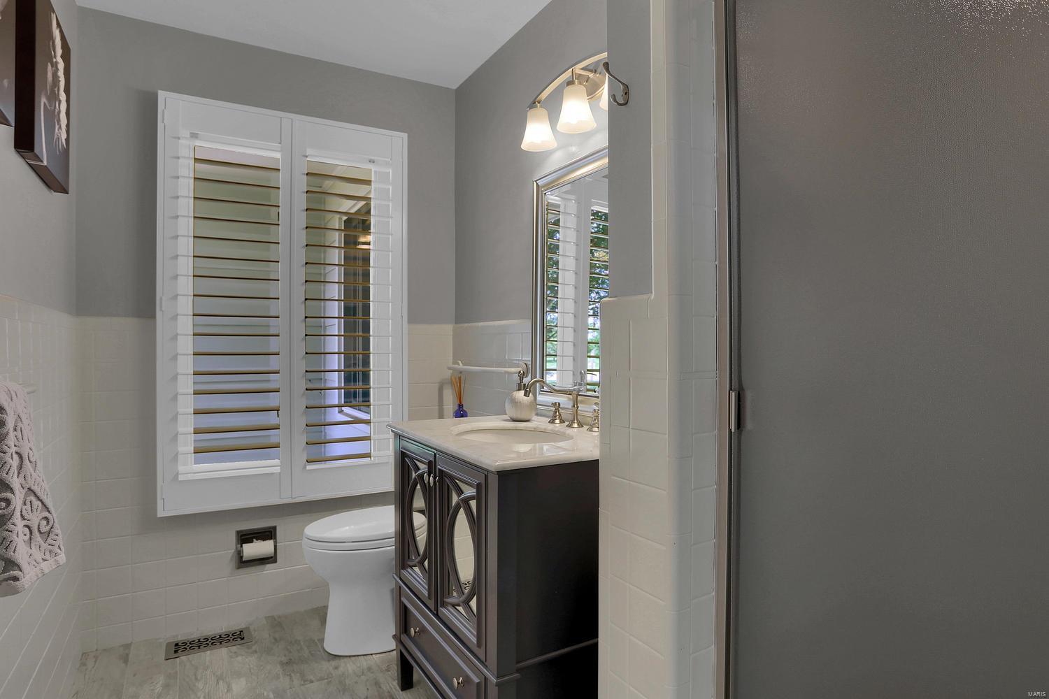 12114 Ladue Road St. Louis, MO 63141 - Photo 21 of 37 Gallery Image 21