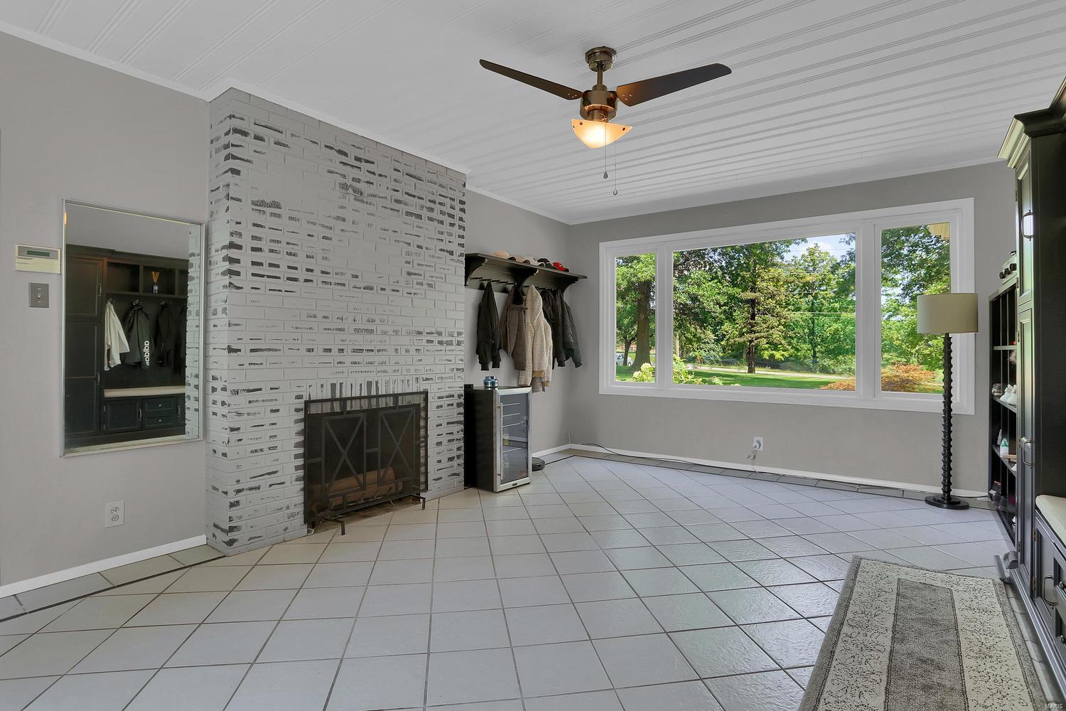 12114 Ladue Road St. Louis, MO 63141 - Photo 22 of 37 Gallery Image 22