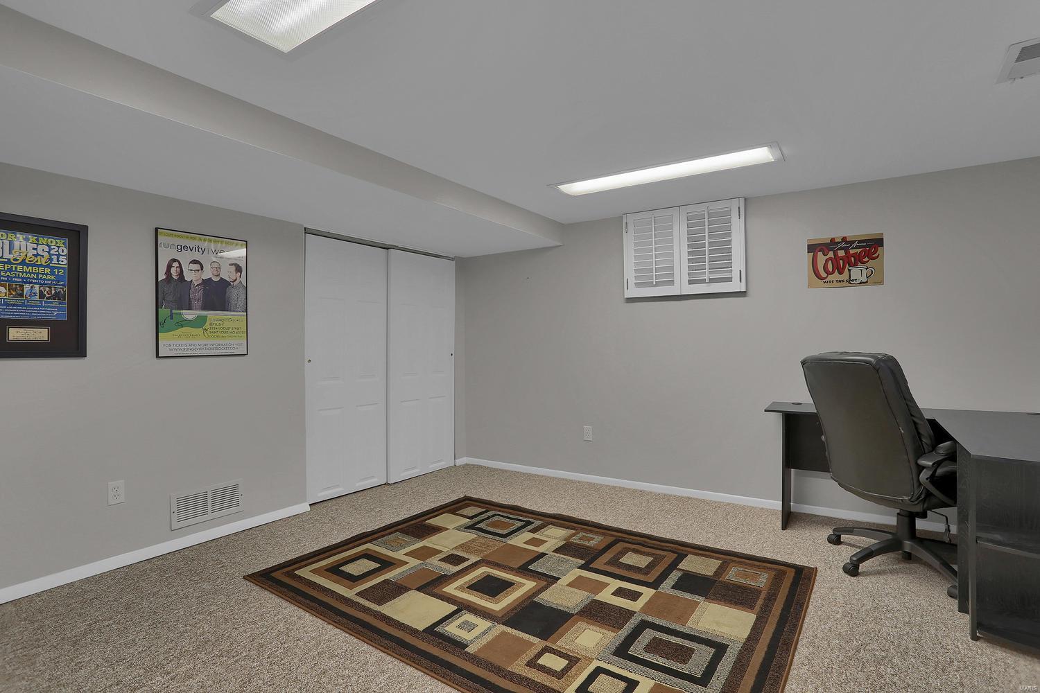 12114 Ladue Road St. Louis, MO 63141 - Photo 28 of 37 Gallery Image 28